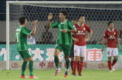 绿城足球,从足球沙漠到冠军争夺战的新力量